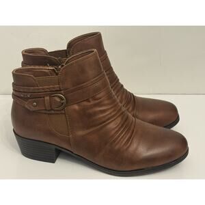 NWT Yuu Cognac Brown Booties Women's 7 Ruched Zip Buckle Ankle Boots